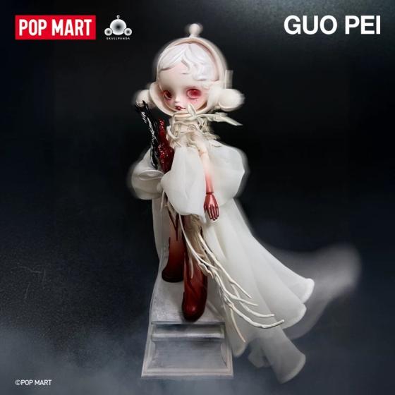 POPMART泡泡玛特SKULLPANDA × GUO PEI 1/6可动人偶摆件